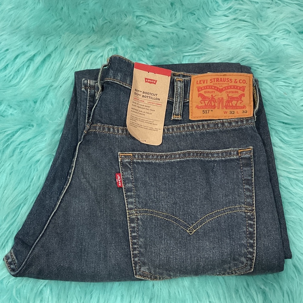 Levi's 517 Men's Bootcut Jeans in Dark Blue Denim